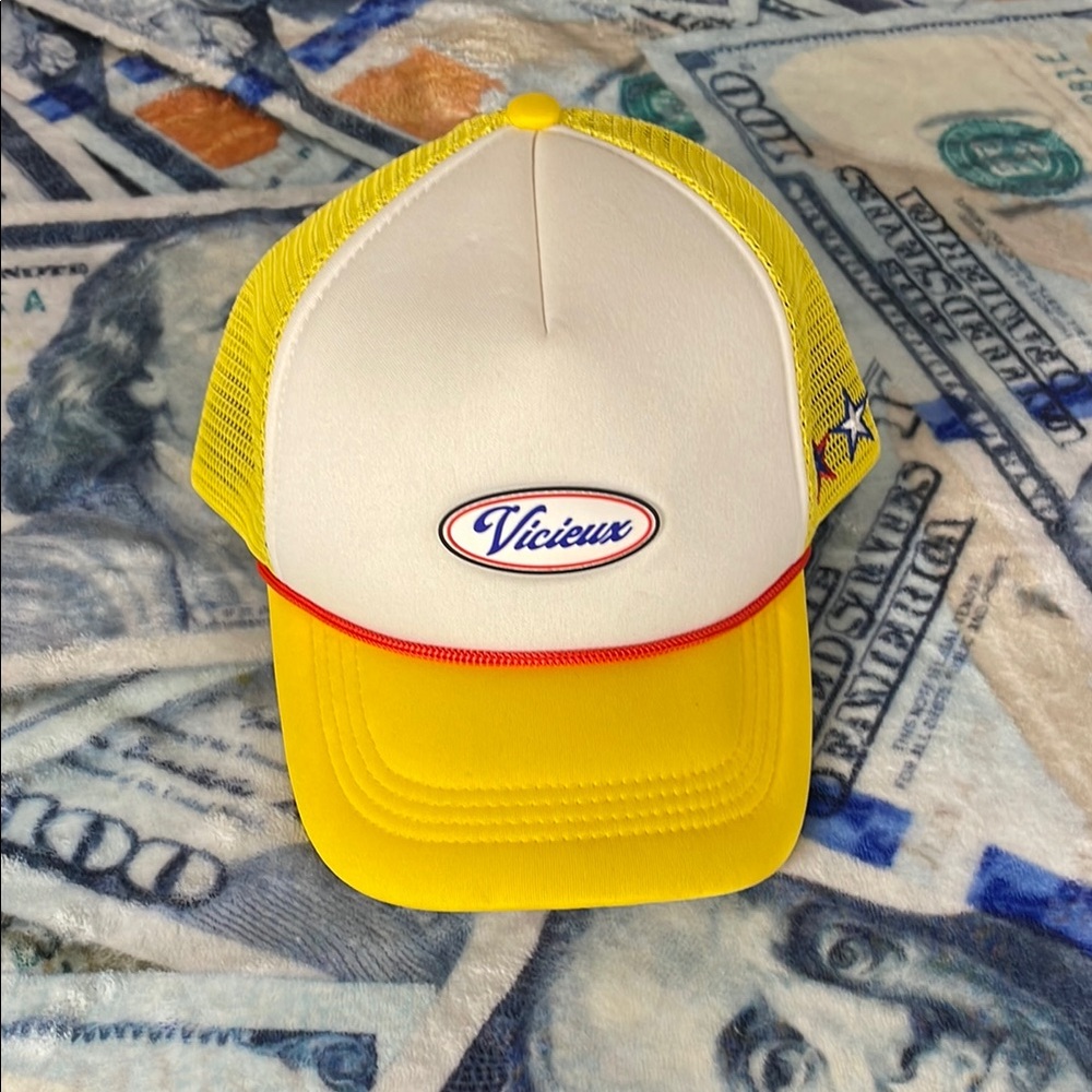 Vicieux Yellow and White Trucker Hat